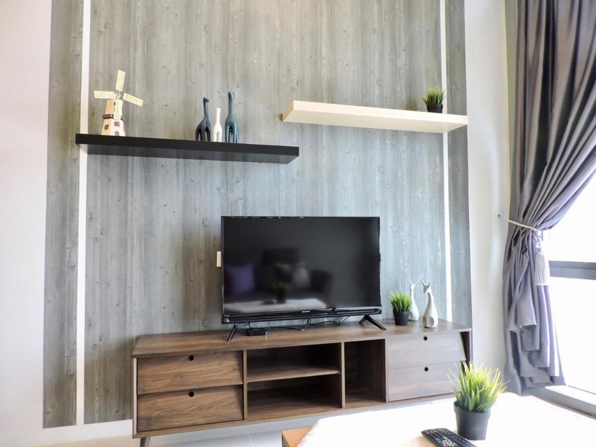 The Azure Residences Kampong Baharu Sungai Way المظهر الخارجي الصورة